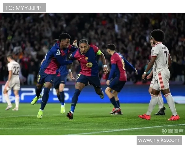 圣保罗与弗卢米对决前瞻分析双方实力与战术博弈的精彩碰撞